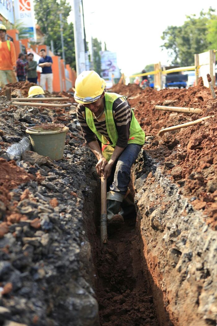 lustrasi Pekerja Proyek Pipa Distribusi Gas Bumi (Foto: Dok PGN) lustrasi Pekerja Proyek Pipa Distribusi Gas Bumi (Foto: Dok PGN)