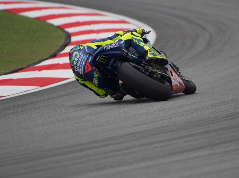 Teknik Ngerem Oke, Rossi Lebih Sulit Dibalap daripada Marquez Teknik Ngerem Oke, Rossi Lebih Sulit Dibalap daripada Marquez