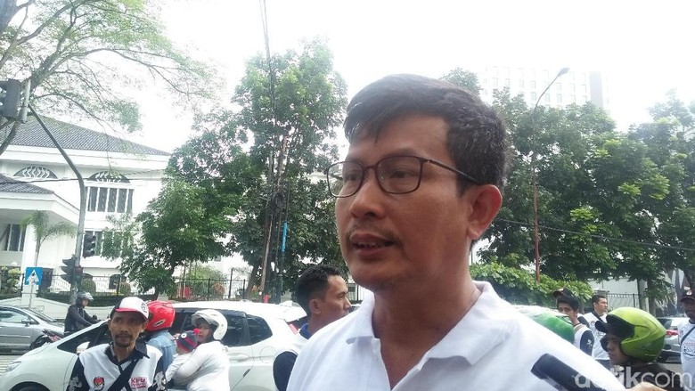 Peserta Pilkada Jabar Sebagian Diperiksa di Rumah Sakit Jakarta Peserta Pilkada Jabar Sebagian Diperiksa di Rumah Sakit Jakarta