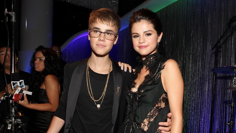 Ibunda Justin Bieber Bicara Asmara Putranya dengan Selena Gomez Ibunda Justin Bieber Bicara Asmara Putranya dengan Selena Gomez