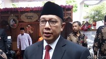 Ucapkan Selamat Natal, Menag Lukman Sampaikan Salam Damai Ucapkan Selamat Natal, Menag Lukman Sampaikan Salam Damai