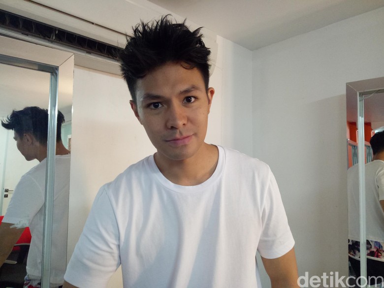 Jadi Host MTMA, Fero Walandouw Memang Gemar Traveling Jadi Host MTMA, Fero Walandouw Memang Gemar Traveling