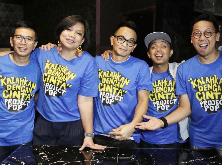 Redam Tensi Panas Medsos, Project Pop Coba Kalahkan dengan Cinta Redam Tensi Panas Medsos, Project Pop Coba Kalahkan dengan Cinta