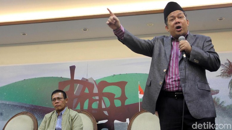 Fahri: Novanto Orang Sakti, Tak Perlu Dibela Fahri: Novanto Orang Sakti, Tak Perlu Dibela