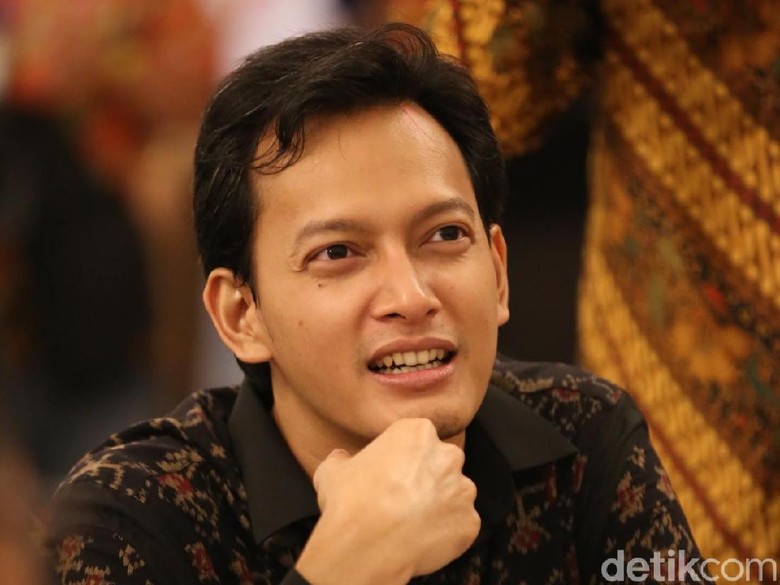 7 Kali Tonton Ayat-ayat Cinta, Sandiaga Uno Takut Terinspirasi AAC2 7 Kali Tonton Ayat-ayat Cinta, Sandiaga Uno Takut Terinspirasi AAC2