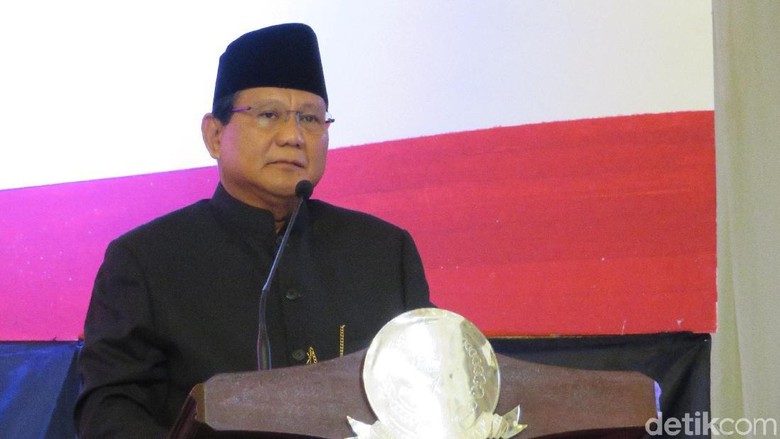 Fadli Zon: Survei Indo Barometer Masih Konvensional, Perlu Evaluasi Fadli Zon: Survei Indo Barometer Masih Konvensional, Perlu Evaluasi