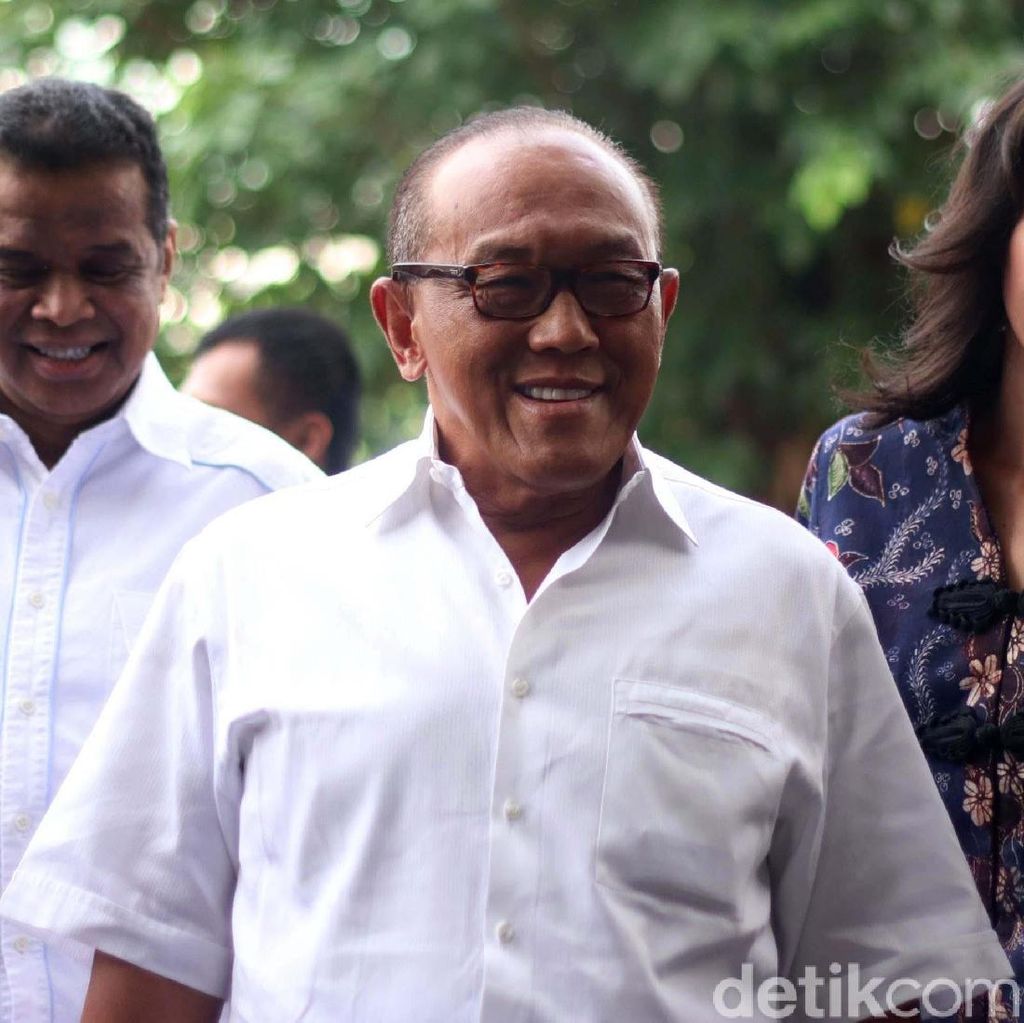 Ical Dukung Novanto Ajukan JC dalam Kasus e-KTP Ical Dukung Novanto Ajukan JC dalam Kasus e-KTP