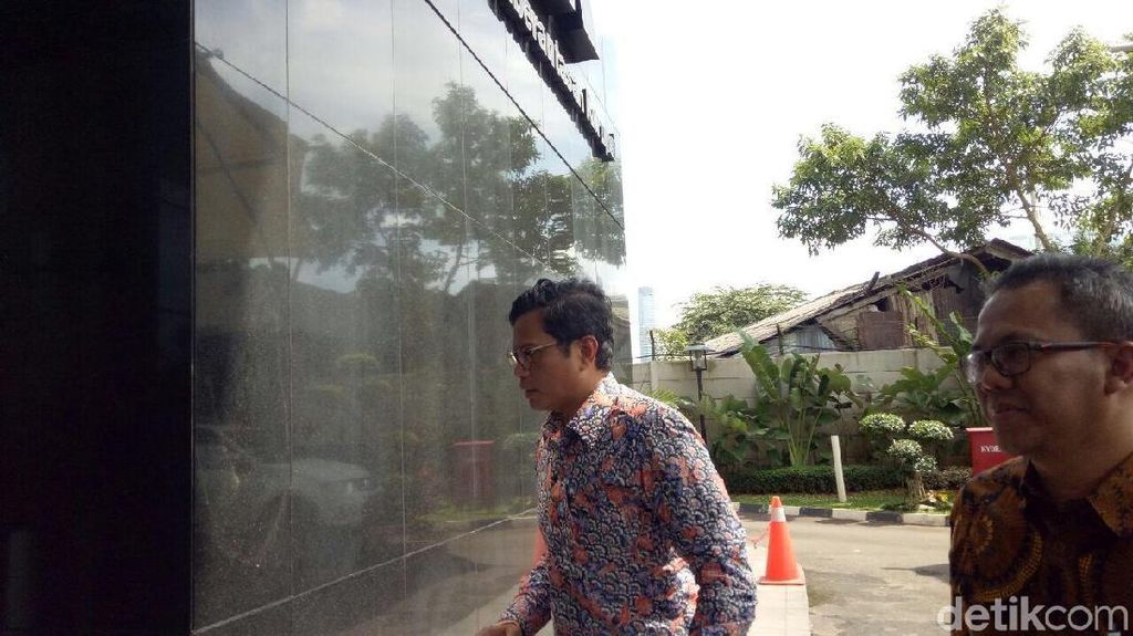 Dirut Garuda Indonesia Sambangi KPK, Klarifikasi soal LHKPN Dirut Garuda Indonesia Sambangi KPK, Klarifikasi soal LHKPN