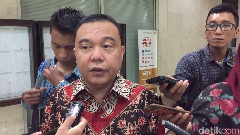 PBB Tawarkan Yusril Cawapres Prabowo, Gerindra: No Comment PBB Tawarkan Yusril Cawapres Prabowo, Gerindra: No Comment