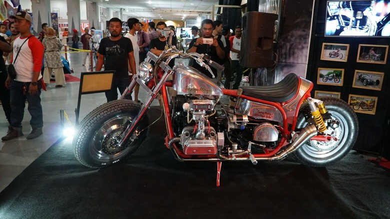 Motor Modifikasi Ini Gendong Mesin VW Motor Modifikasi Ini Gendong Mesin VW