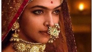 Nasib Padmavati Ada di Tangan Badan Sensor India