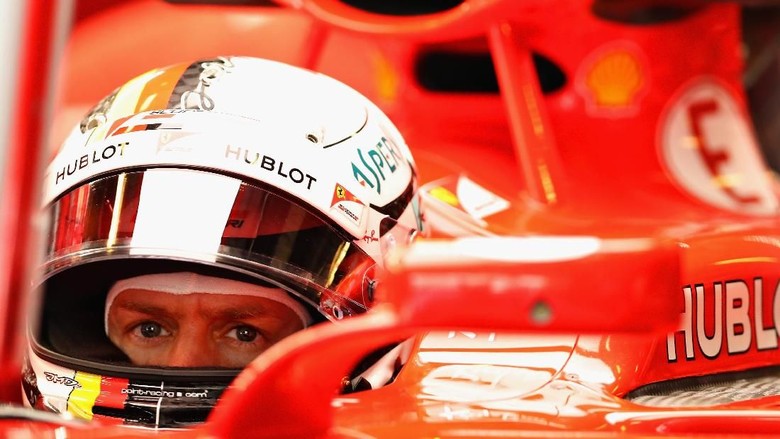 Vettel Tercepat di Sesi Pembuka, Hamilton Kedua Vettel Tercepat di Sesi Pembuka, Hamilton Kedua