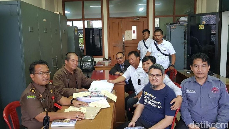 Jaksa Segera Limpahkan Berkas Jonru ke Pengadilan Jaksa Segera Limpahkan Berkas Jonru ke Pengadilan