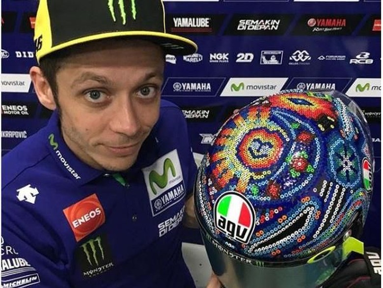 Untuk Pebalap Muda: Tirulah Valentino Rossi