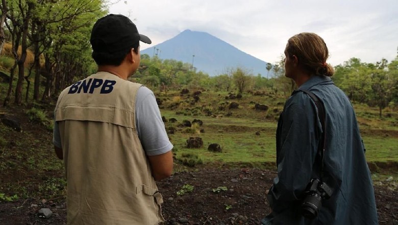 Perlukah Promosi Wisata Gunung Agung? Perlukah Promosi Wisata Gunung Agung?
