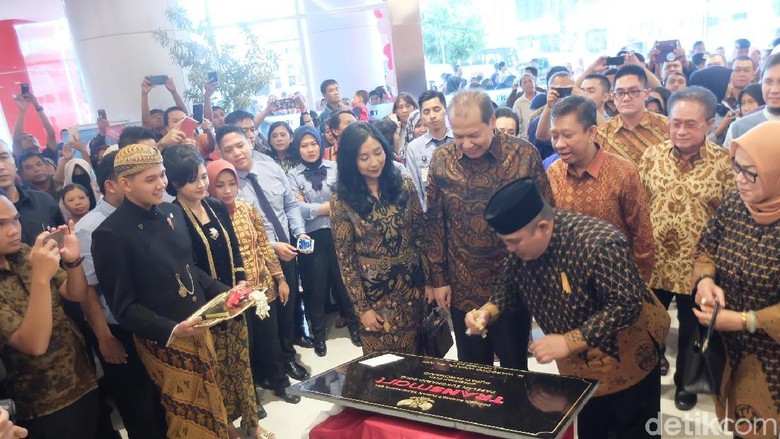 CT Resmi Buka Transmart Carrefour ke-104 di Sukoharjo Jateng CT Resmi Buka Transmart Carrefour ke-104 di Sukoharjo Jateng