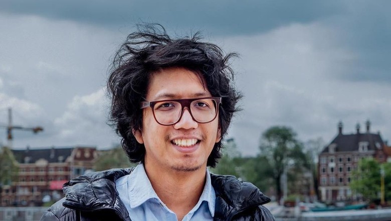 Kata Bagus Pandega soal Seni Patung dan Berkembangnya Seni Media Baru Kata Bagus Pandega soal Seni Patung dan Berkembangnya Seni Media Baru
