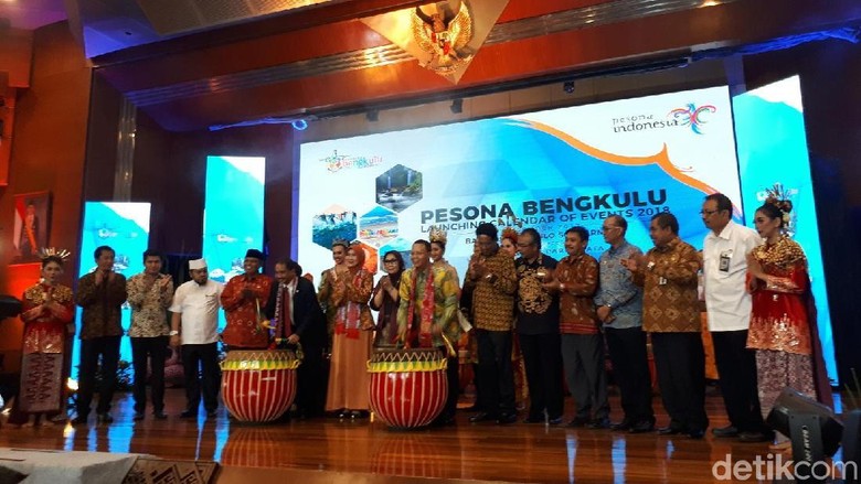 Suasana launching kalender wisata Bengkulu 2018 di Gedung Sapta Pesona (Randy/detikTravel) Suasana launching kalender wisata Bengkulu 2018 di Gedung Sapta Pesona (Randy/detikTravel)