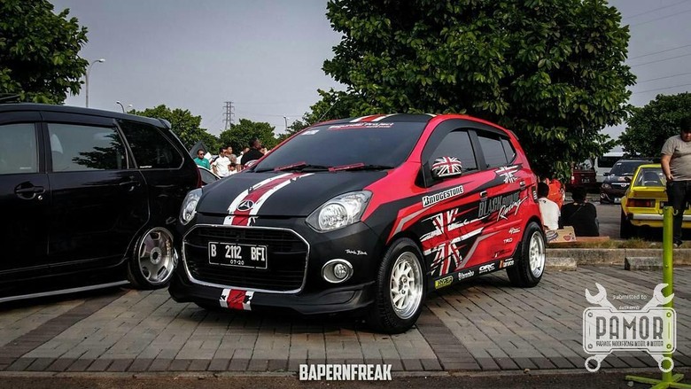 Daihatsu Ayla Bergaya ala Britania Raya Daihatsu Ayla Bergaya ala Britania Raya