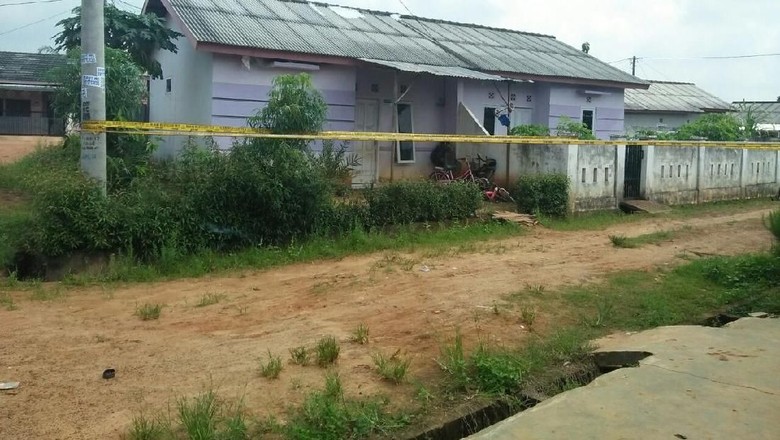 13 Terduga Teroris Diringkus, Kapolda Sumsel: 9 Orang Jadi Tersangka 13 Terduga Teroris Diringkus, Kapolda Sumsel: 9 Orang Jadi Tersangka