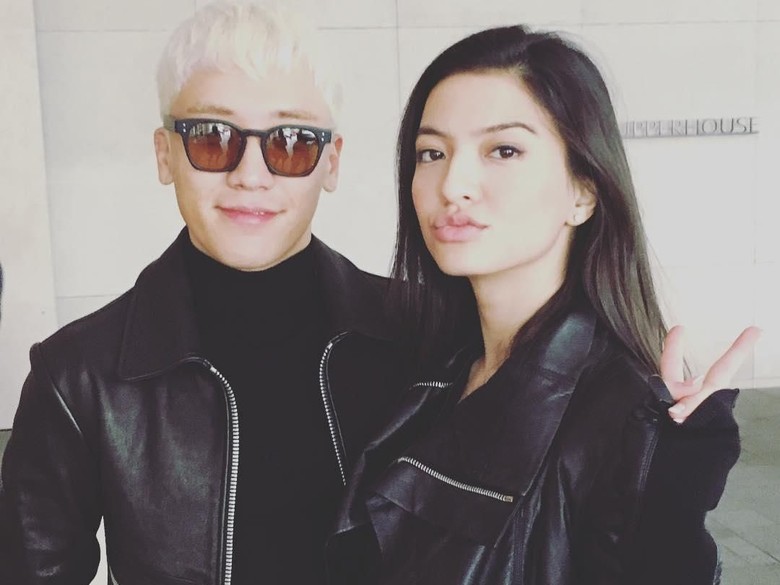 Nonton Konser BIGBANG, Raline Shah Ajak Ibunda Ketemu Seungri Nonton Konser BIGBANG, Raline Shah Ajak Ibunda Ketemu Seungri