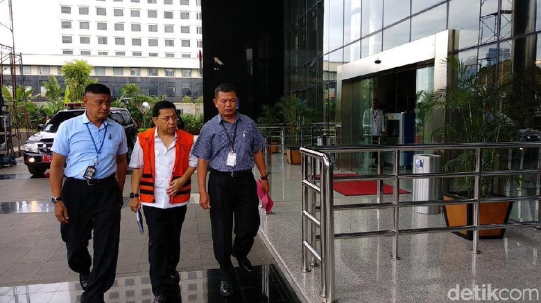 Besok Jalani Sidang, Setya Novanto Kembali Diperiksa KPK