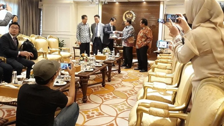 Fadli Zon Terima Kunjungan Delegasi Parlemen Korea Selatan ke DPR