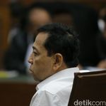 Kata Netizen #KaloAkuJadiHakim di Sidang Setnov