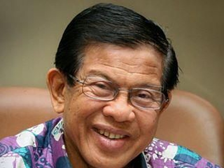 OSO: Sebelum Wafat, AM Fatwa Bilang Titip Keluarga ke Saya OSO: Sebelum Wafat, AM Fatwa Bilang Titip Keluarga ke Saya