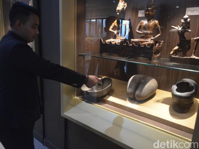 Foto: Kelapa Penawar Racun Peninggalan Raja Pertama Cirebon Foto: Kelapa Penawar Racun Peninggalan Raja Pertama Cirebon