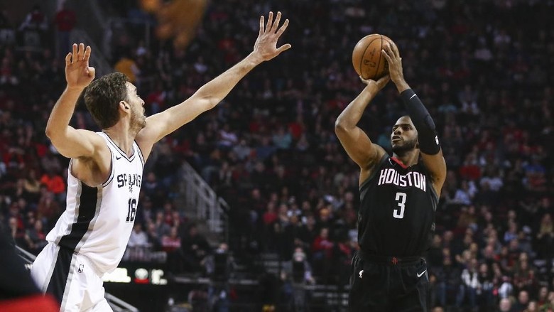 Kalahkan Spurs, Rockets Raih 12 Kemenangan Beruntun Kalahkan Spurs, Rockets Raih 12 Kemenangan Beruntun