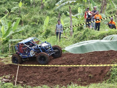 Banjarneg ara, Surganya Off Road yang Ekstrem Banjarnegara, Surganya Off Road yang Ekstrem