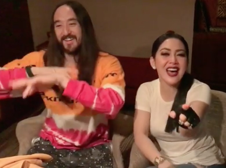 DJ Steve Aoki Dinner dengan Syahrini Sebelum DWP 2017 DJ Steve Aoki Dinner dengan Syahrini Sebelum DWP 2017