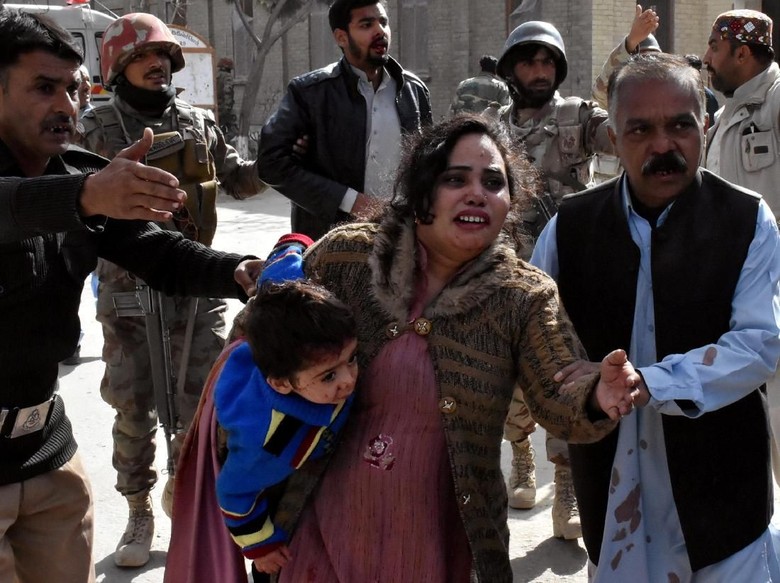 Bom Bunuh Diri di Gereja Pakistan, 9 Orang Tewas Bom Bunuh Diri di Gereja Pakistan, 9 Orang Tewas