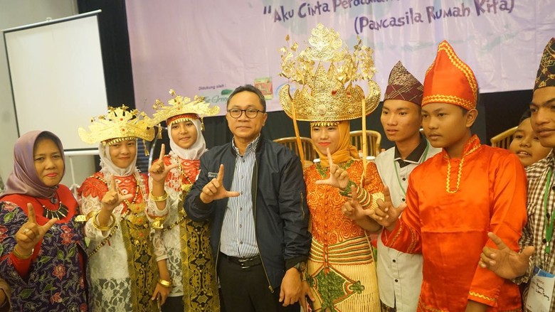 Begini Caranya Maknai Bela Negara di Era Kekinian Begini Caranya Maknai Bela Negara di Era Kekinian