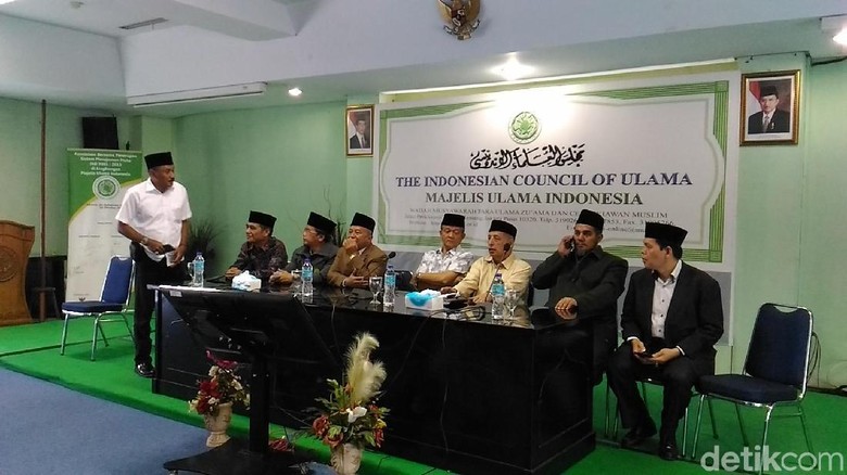 Petisi MUI Tolak Keputusan Donald Trump diserahkan ke Kedubes AS Petisi MUI Tolak Keputusan Donald Trump diserahkan ke Kedubes AS