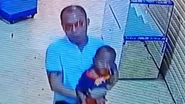 Ibu yang Bocahnya Nyaris Diculik di ITC Minta Pelaku Ditangkap Ibu yang Bocahnya Nyaris Diculik di ITC Minta Pelaku Ditangkap