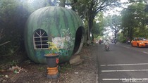 Duh, Halte Tematik nan Unik di Kota Batu Ini Tak Terawat Duh, Halte Tematik nan Unik di Kota Batu Ini Tak Terawat