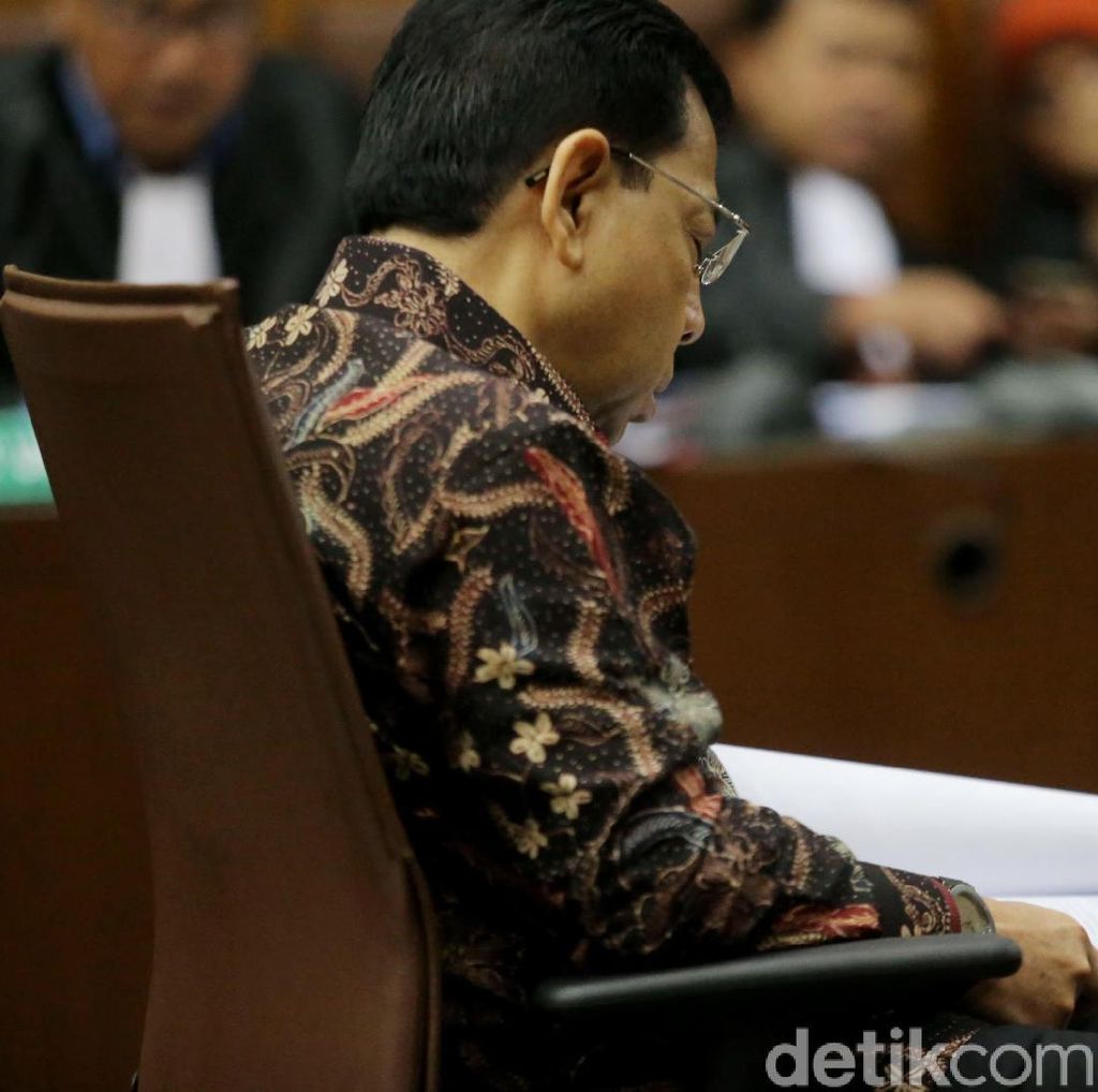 Duh... Lagi-lagi Setya Novanto Mau Diperiksa Dokter Duh... Lagi-lagi Setya Novanto Mau Diperiksa Dokter