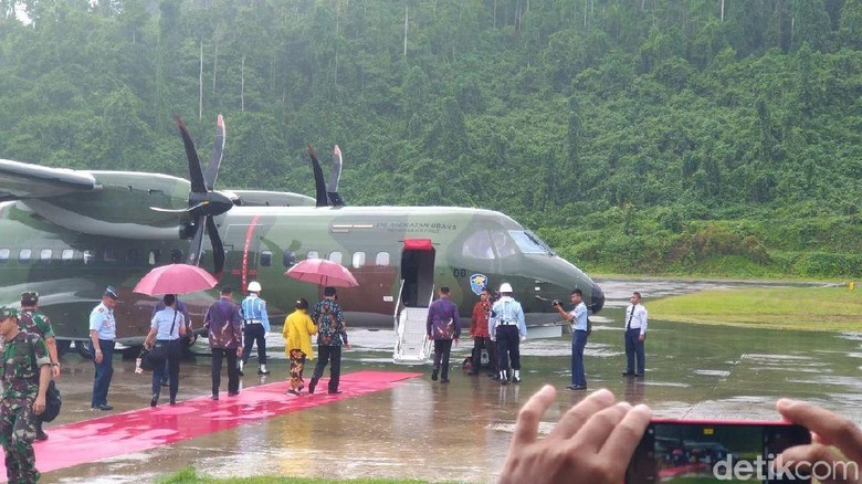 Dari Papua Barat, Jokowi Menuju Bali untuk Bahas Gunung Agung Dari Papua Barat, Jokowi Menuju Bali untuk Bahas Gunung Agung