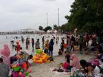 Menikmati Liburan Murah Meriah di Pantai Ancol