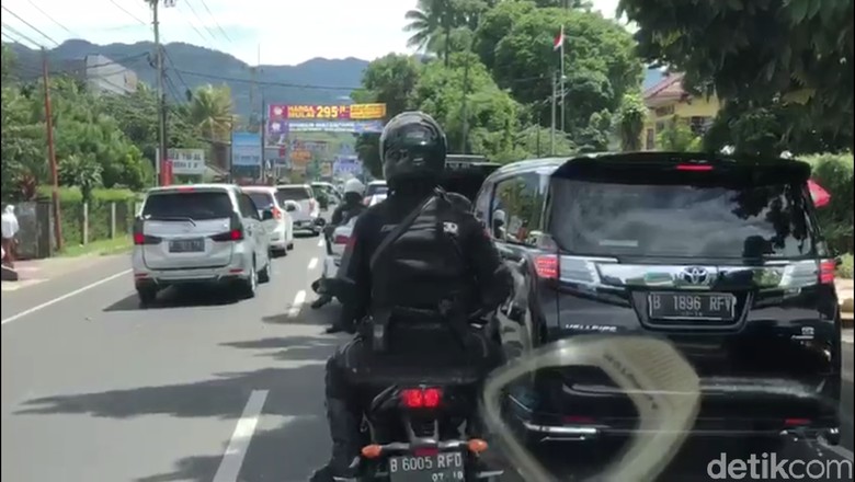 Liburan ke Taman Safari Jokowi Ajak Iriana, Anak, dan Cucu Liburan ke Taman Safari Jokowi Ajak Iriana, Anak, dan Cucu