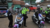 Pantau Libur Natal, Kapolda Jabar: Jalur Bandung-Garut Lancar Pantau Libur Natal, Kapolda Jabar: Jalur Bandung-Garut Lancar