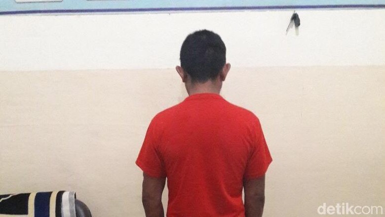 Sopir Truk yang Tewaskan Pelajar di Gowa Menyerahkan Diri Sopir Truk yang Tewaskan Pelajar di Gowa Menyerahkan Diri