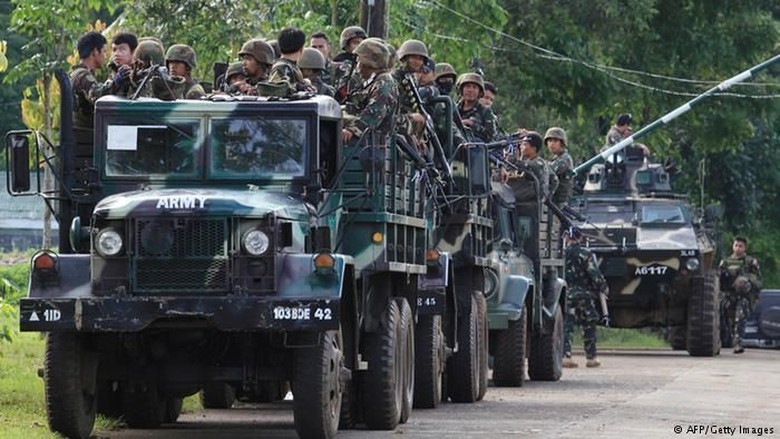 Filipina Kembali Perangi Pemberontak Komunis Filipina Kembali Perangi Pemberontak Komunis