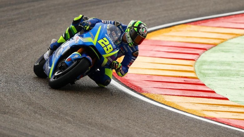Iannone Nantikan Musim 2018 yang Lebih Cerah bersama Suzuki Iannone Nantikan Musim 2018 yang Lebih Cerah bersama Suzuki