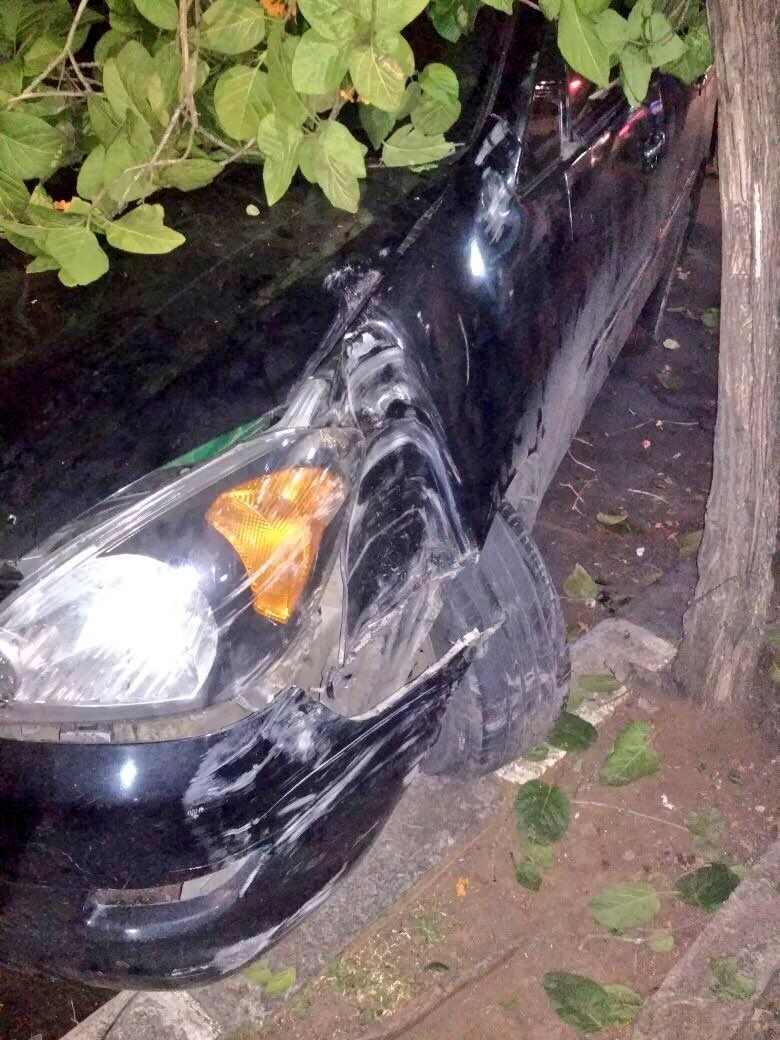 Pejalan Kaki Terluka Ditabrak Mobil di Radio Dalam Jaksel Pejalan Kaki Terluka Ditabrak Mobil di Radio Dalam Jaksel