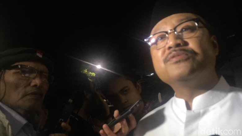 Didekati Gerindra, Gus Ipul: Dalam Politik Tak Ada yang Tak Mungkin Didekati Gerindra, Gus Ipul: Dalam Politik Tak Ada yang Tak Mungkin