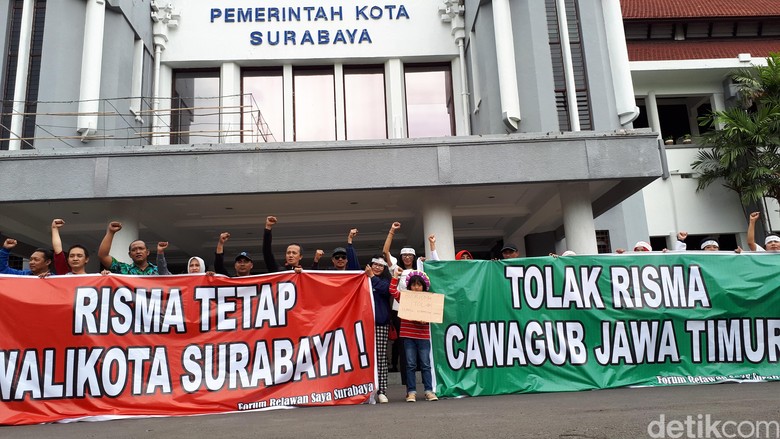 Tetap Dukung Azwar Anas, PDIP: Bu Risma Dicintai Rakyat Surabaya