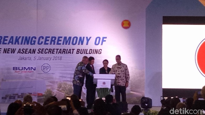 Anies dan Menlu Retno Resmikan Pembangunan Gedung Baru ASEAN Anies dan Menlu Retno Resmikan Pembangunan Gedung Baru ASEAN